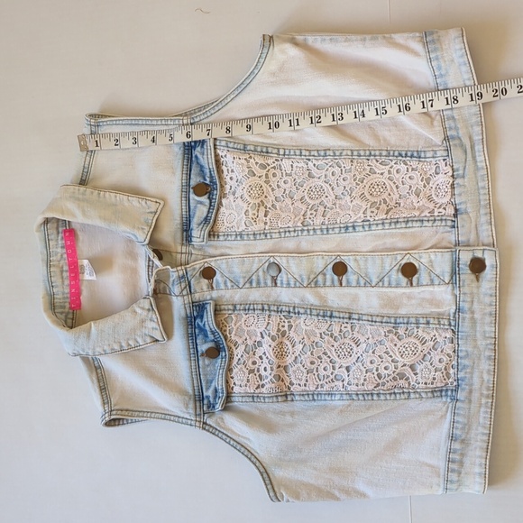 Vintage Tinseltown Distressed Denim Lace Accent Vest XL Blue White - Picture 15 of 16